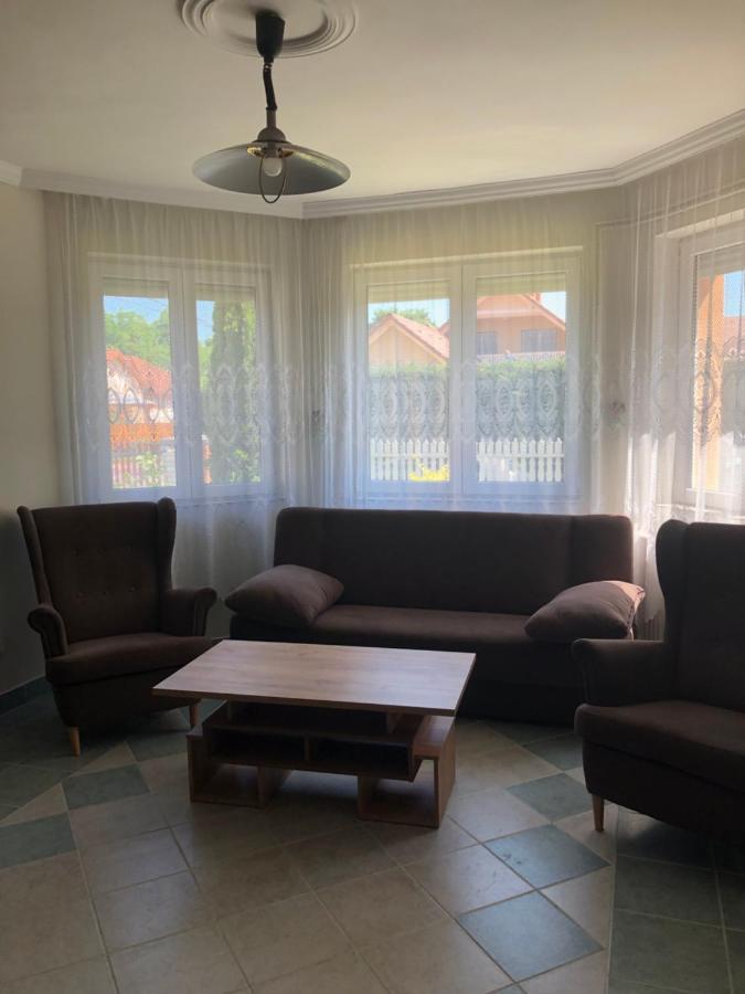 Tulipán Vendégház Hajdúszoboszló Extérieur photo