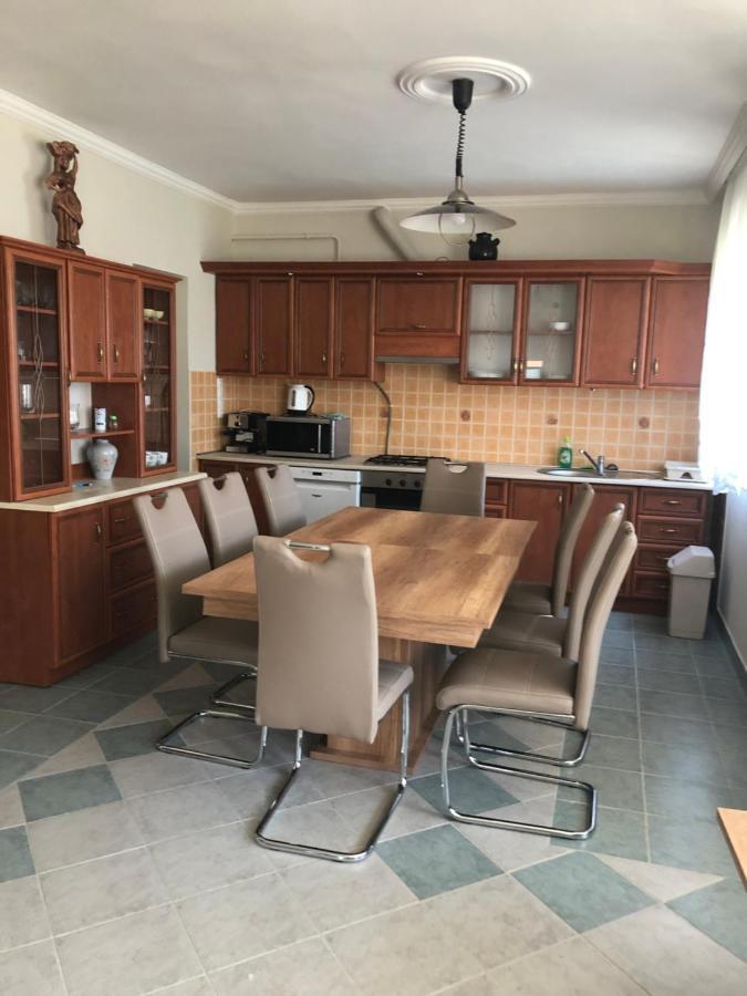 Tulipán Vendégház Hajdúszoboszló Extérieur photo