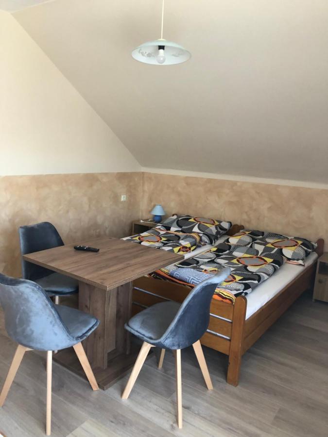 Tulipán Vendégház Hajdúszoboszló Extérieur photo