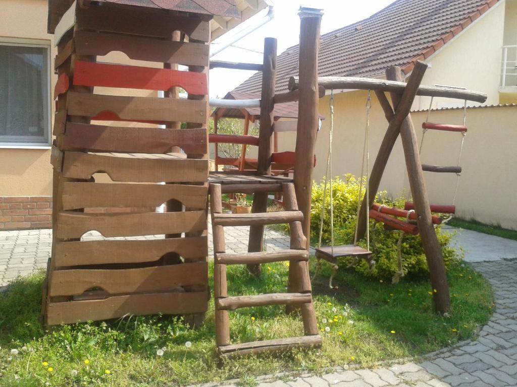 Tulipán Vendégház Hajdúszoboszló Extérieur photo