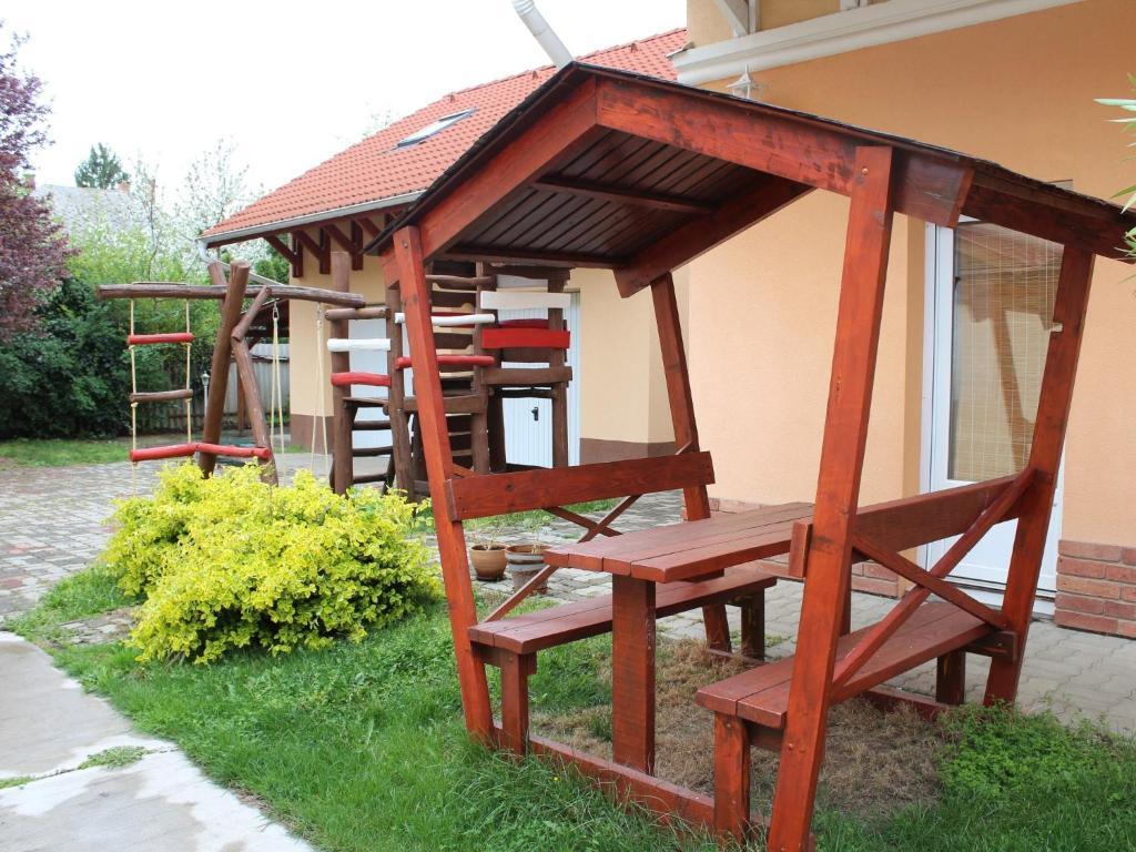 Tulipán Vendégház Hajdúszoboszló Extérieur photo